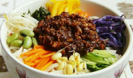 炸酱面的做法视频,视频教学让你轻松上手